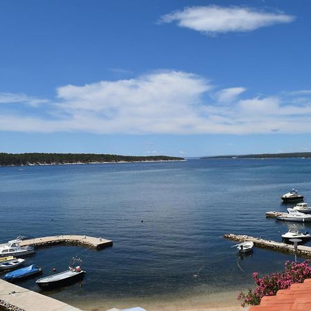 Apartments And Rooms By The Sea Barbat, Rab - 4973 Rab Town Ngoại thất bức ảnh