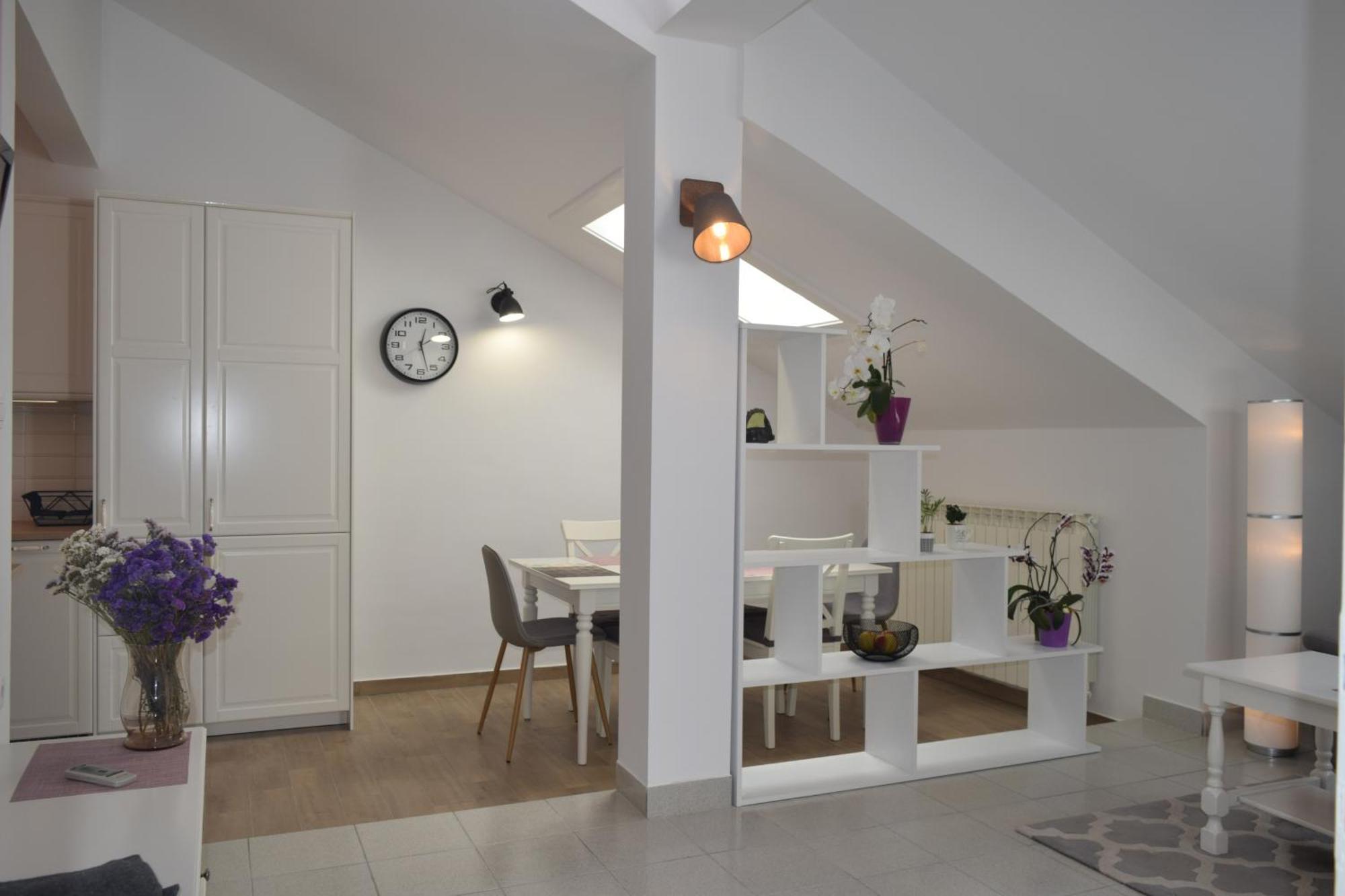 Apartments And Rooms By The Sea Barbat, Rab - 4973 Rab Town Phòng bức ảnh